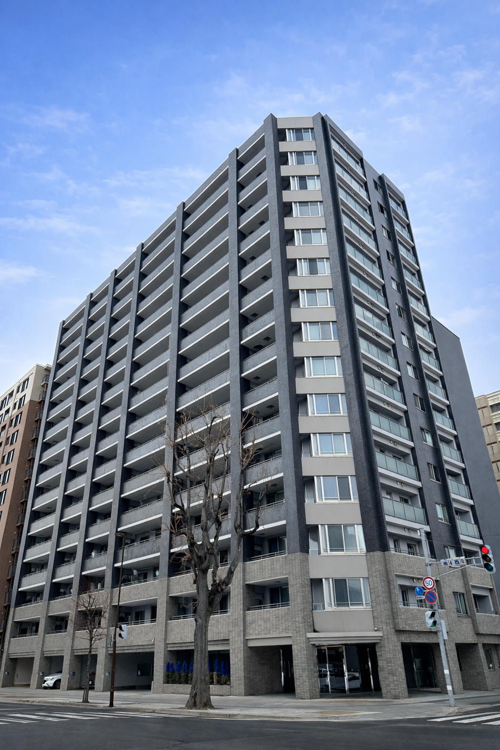 22.シティハウス資生館前