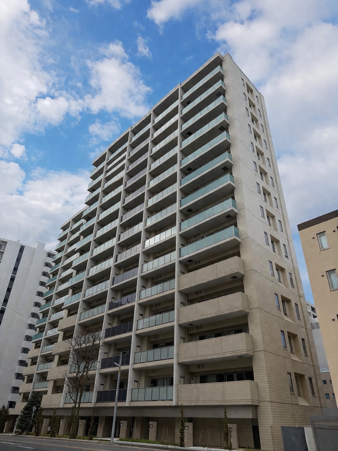 56.プレミスト札幌ステーションアクシス