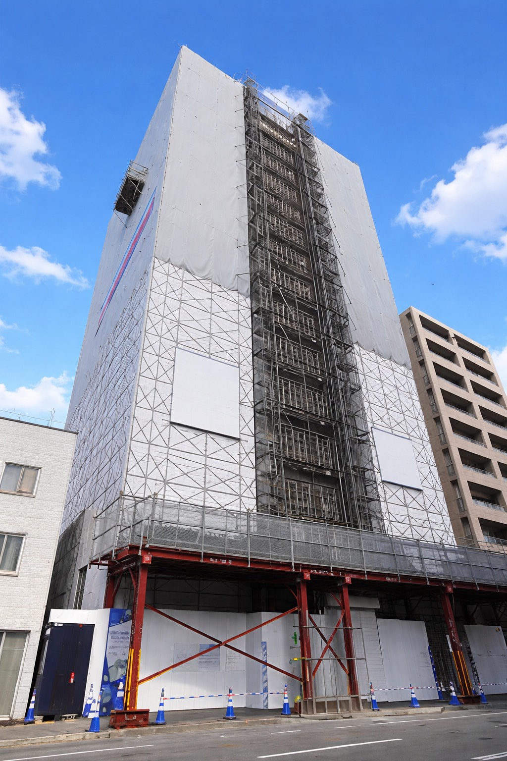 85.レ・ジェイド札幌大通公園ザ・タワー